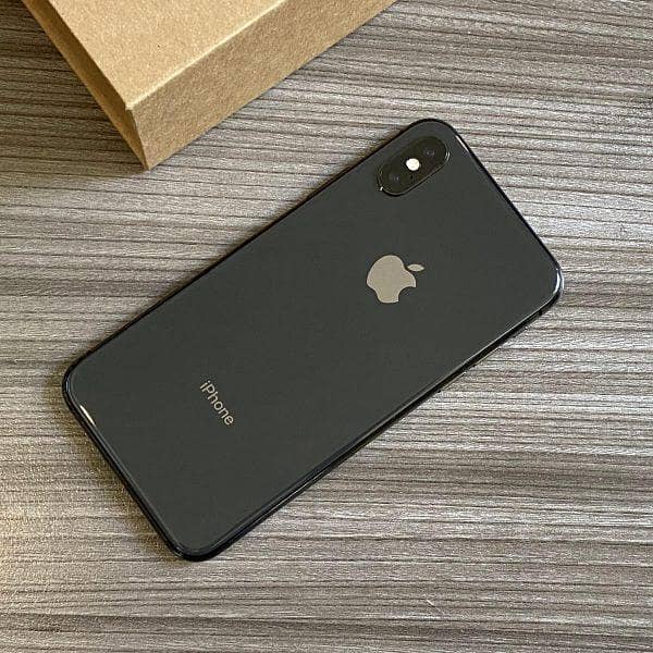Apple iPhone X 0