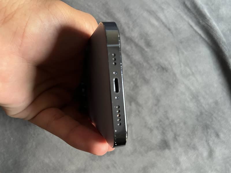 Apple iPhone 13 Pro 4