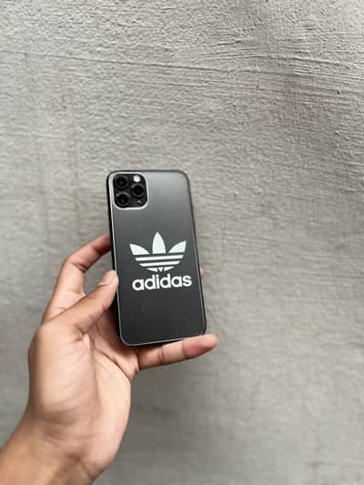 iPhone 11 Pro | Factory Unlock | Total Original