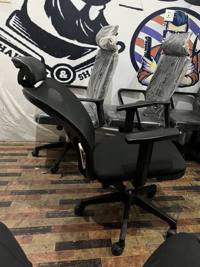 Office chair / mesh chair / computer chair / revolving chair