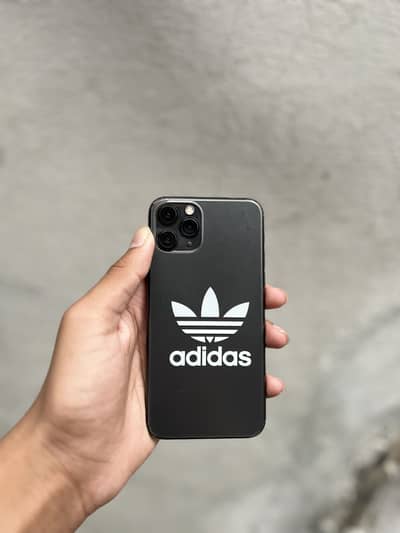 iPhone 11 Pro | Factory Unlock | Total Original