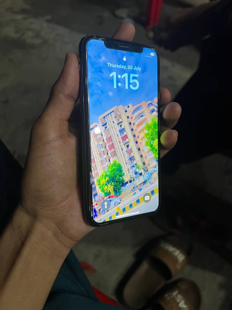 Apple iPhone 11 Pro 5