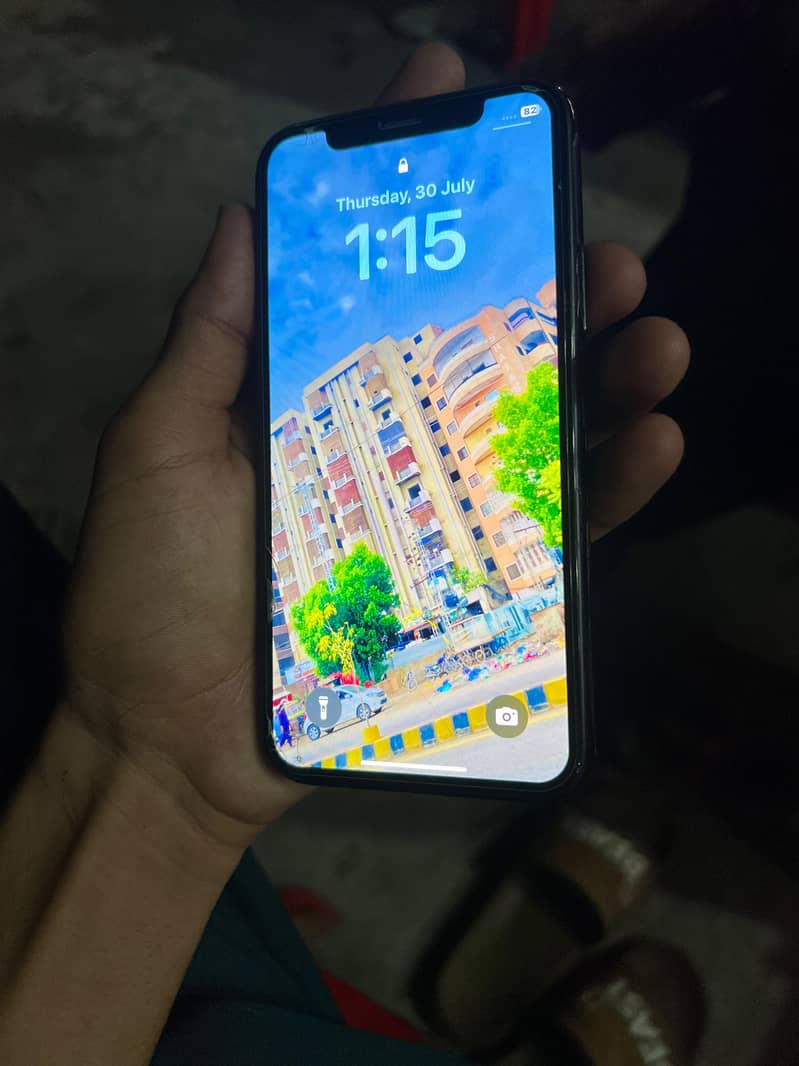 Apple iPhone 11 Pro 6