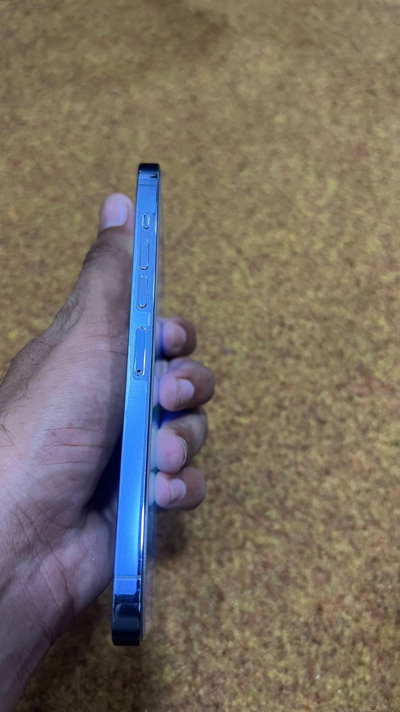 Apple iPhone 13 Pro Max 3