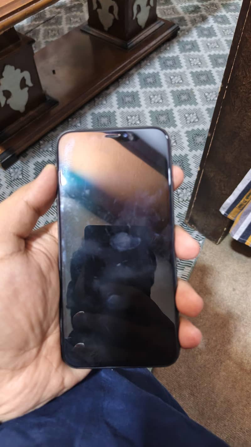 Apple iPhone X 0