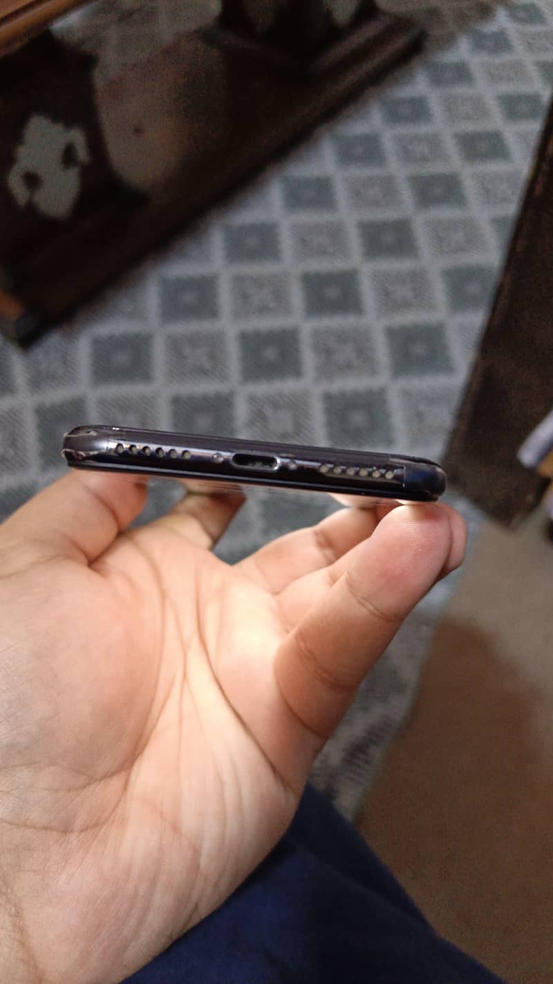 Apple iPhone X 1