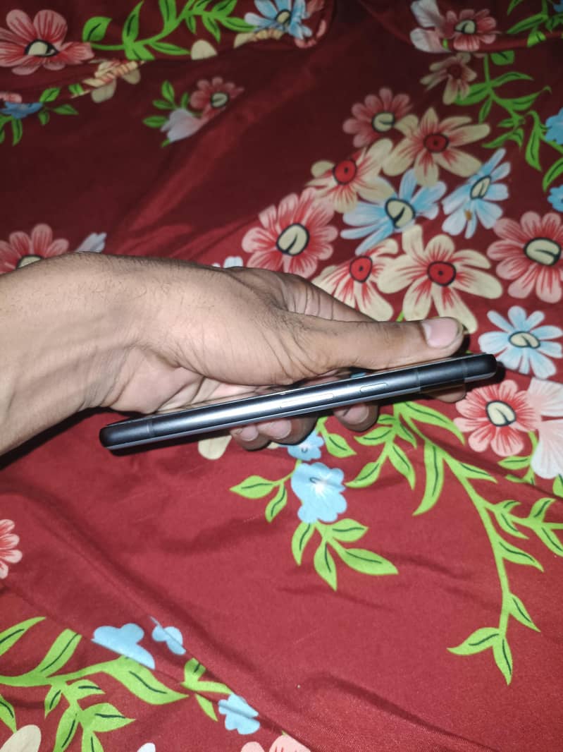 Google Pixel 7a 1