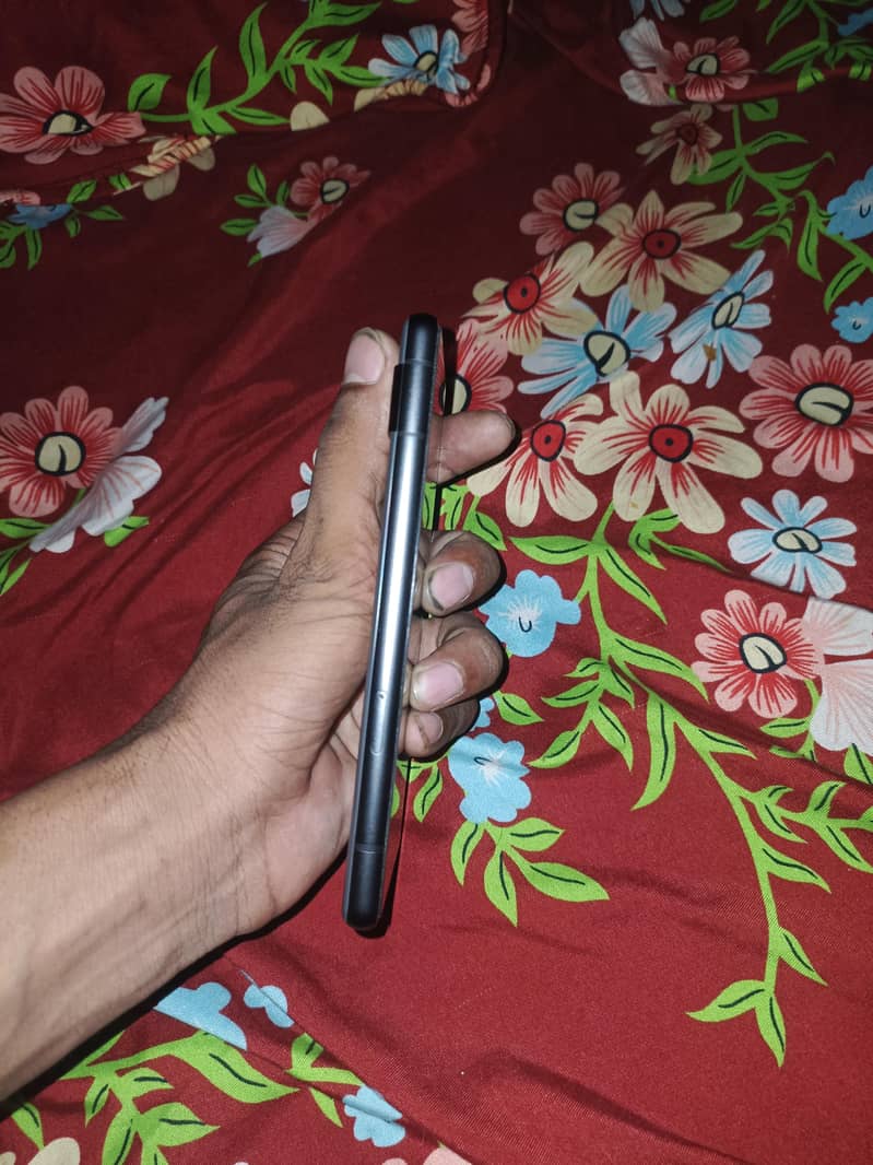 Google Pixel 7a 3