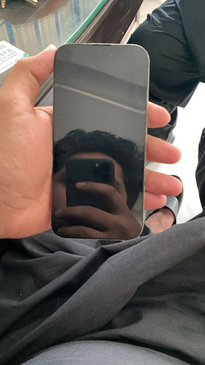 Apple iPhone 14 Pro 0