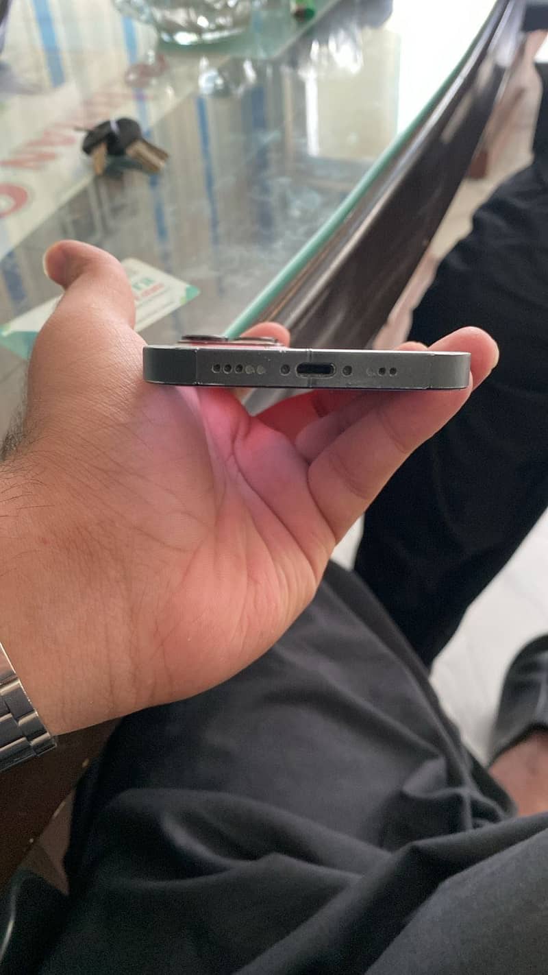 Apple iPhone 14 Pro 3