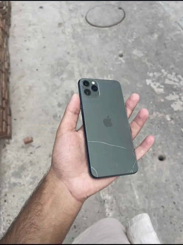 Apple iPhone 11 Pro Max 5