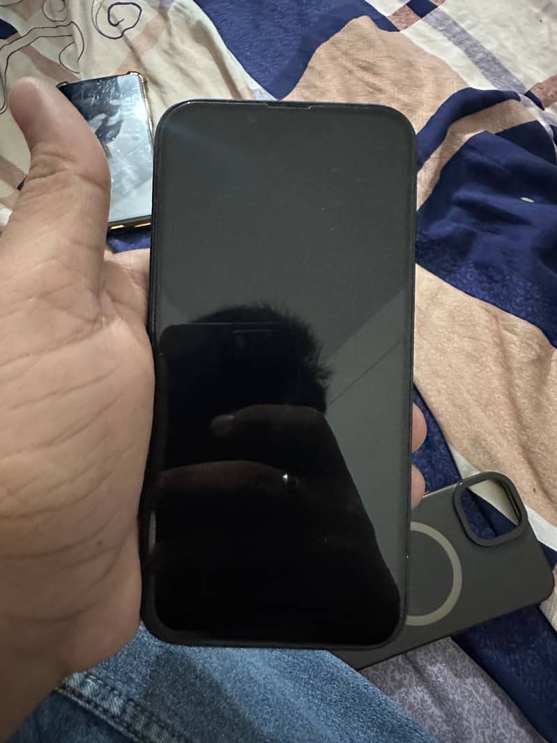 Apple iPhone 14 7