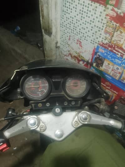 united 125
