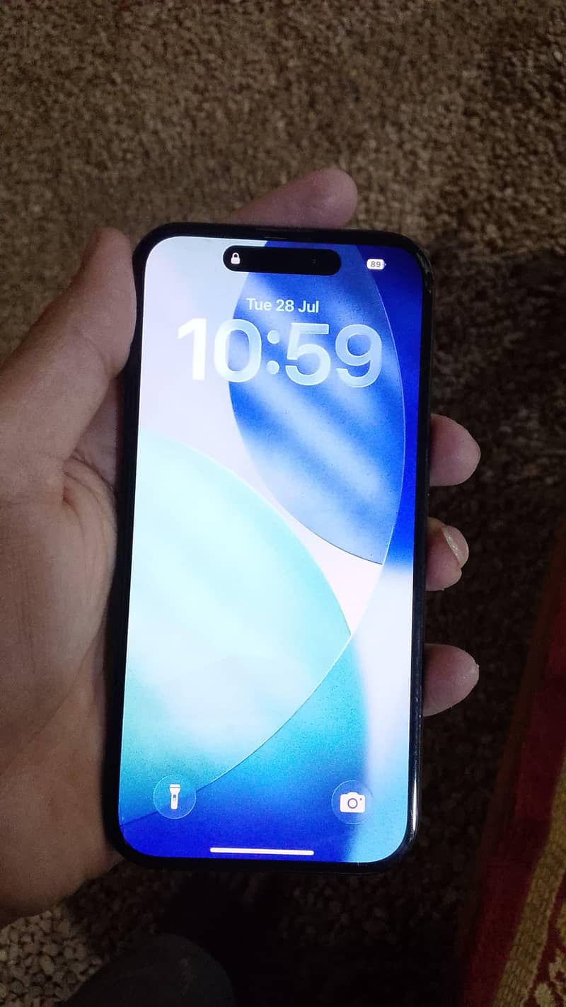Apple iPhone 15 5