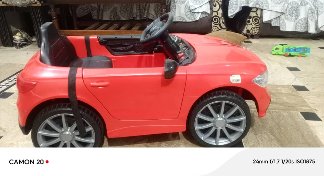 Good condition with remote 0