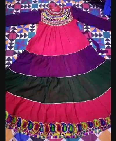 frock 3pc  or mehroon bag 1000