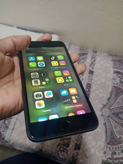 Apple iPhone 7 Plus