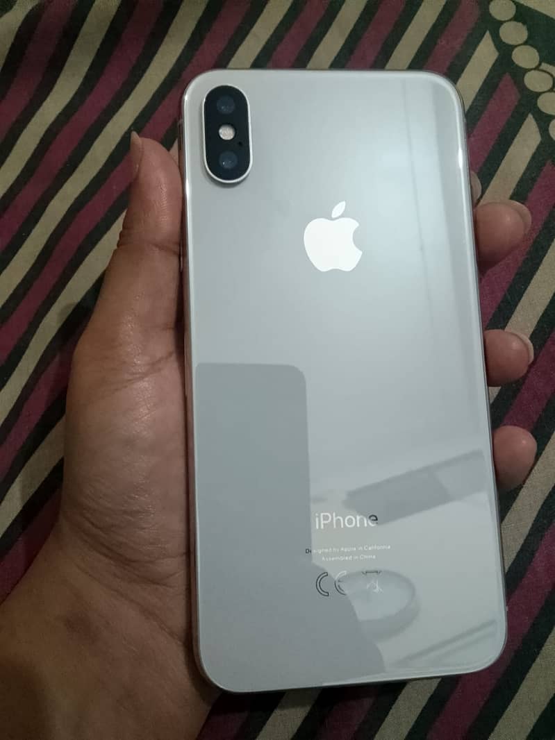 Apple iPhone X 1