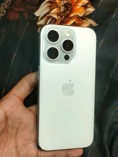Apple iPhone 15 Pro Jv