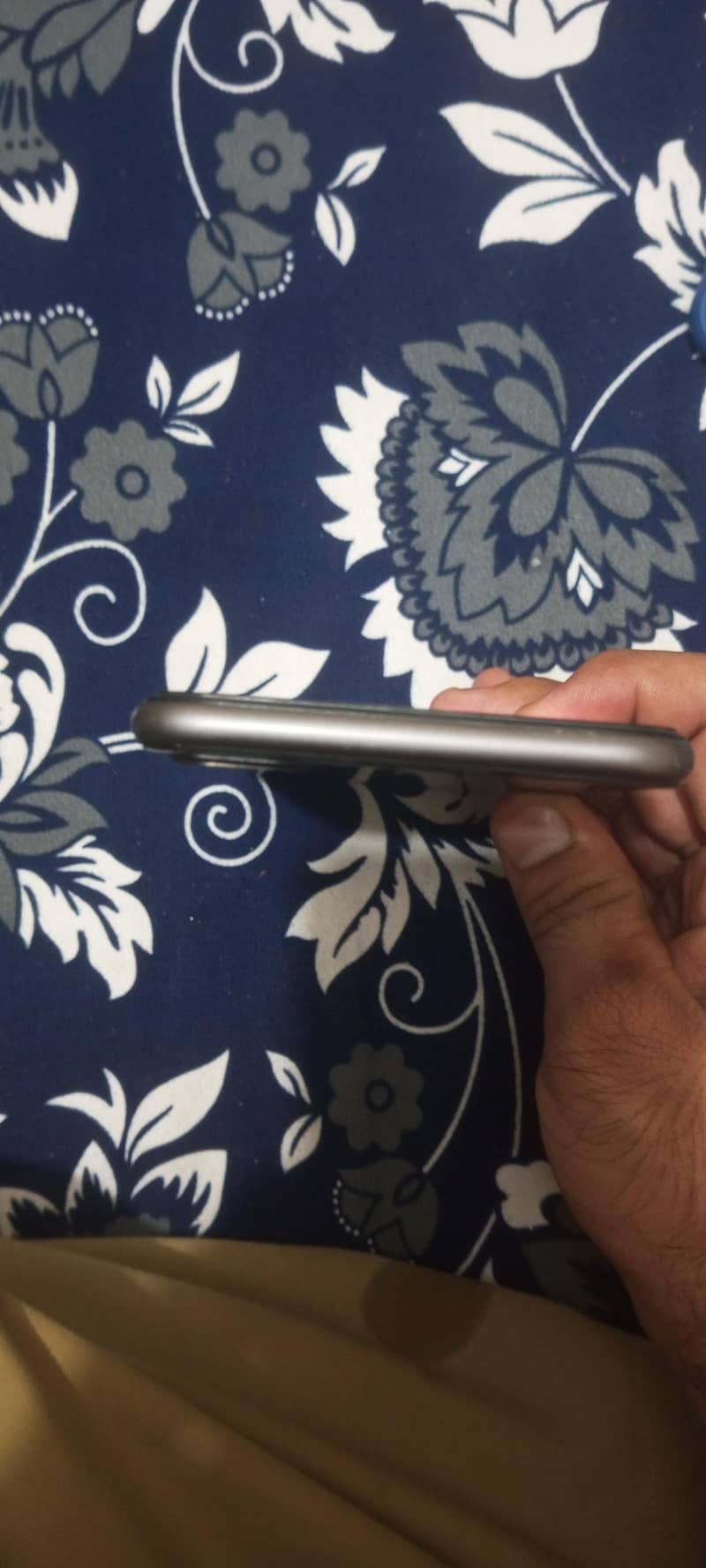 Apple iPhone 8 Plus 4