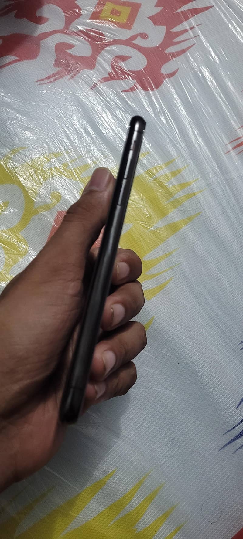 Apple iPhone X 4