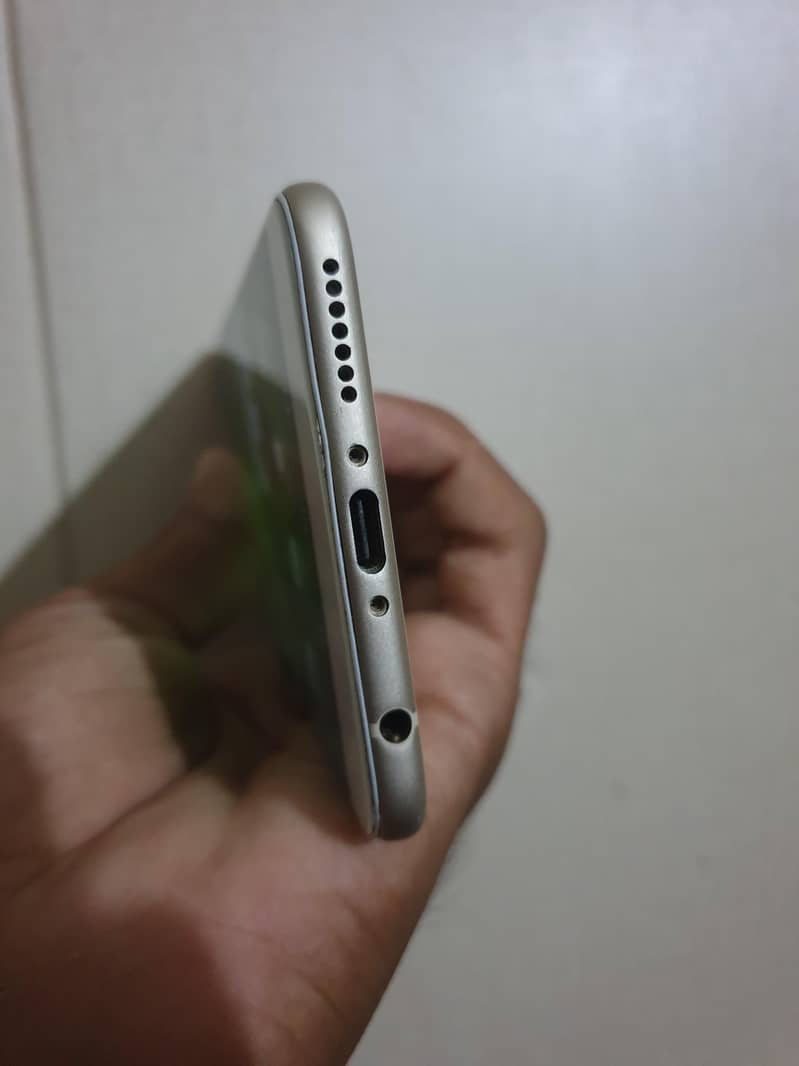 Huawei Nova 2 Plus 5