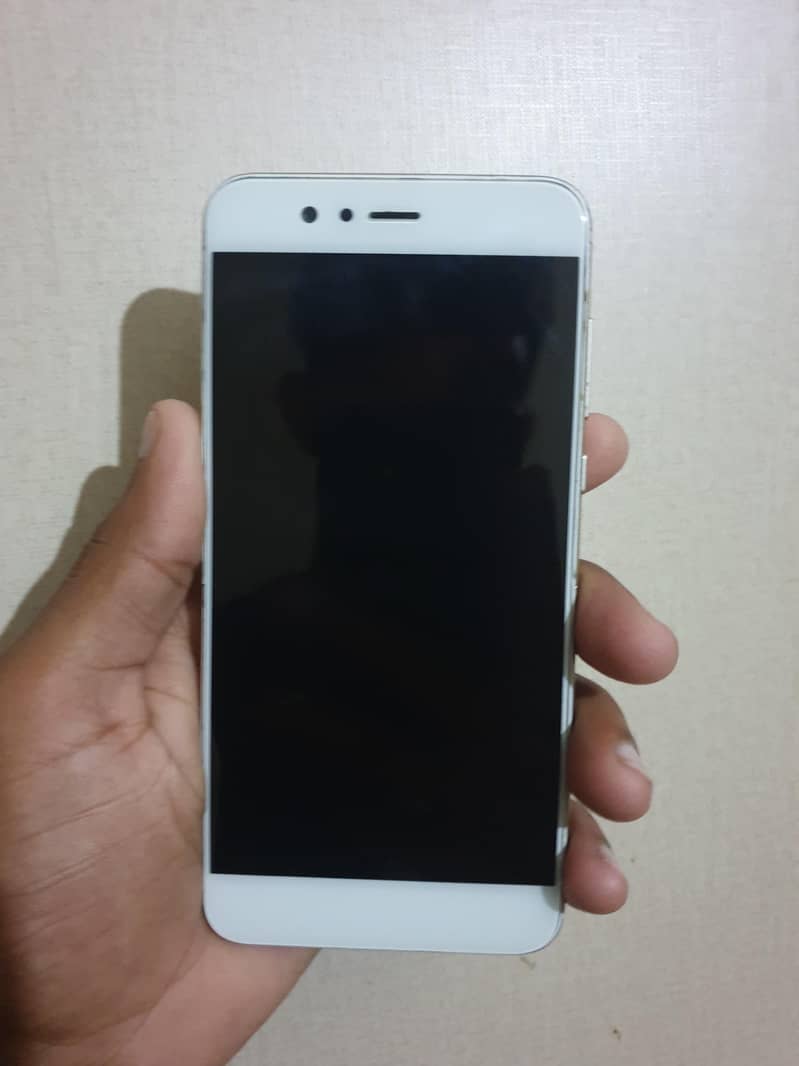 Huawei Nova 2 Plus 7