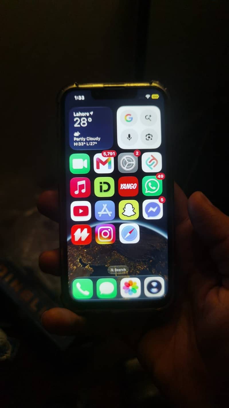 iPhone 13 1