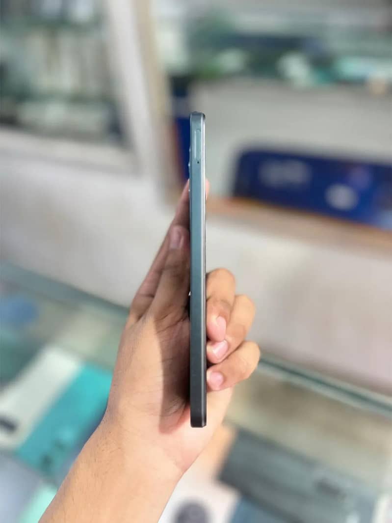 Realme C71 1