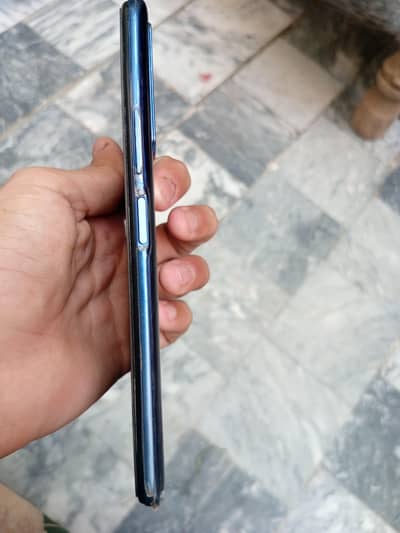 Vivo Y51s