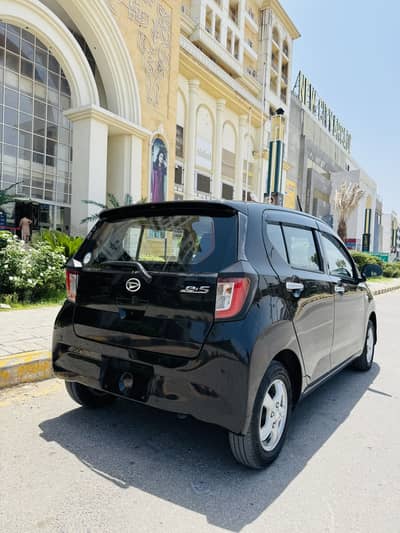 Daihatsu Mira 2022