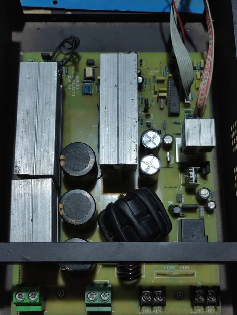 R. B Mppt charge controller 10