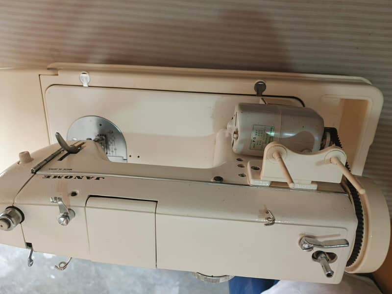 Janine machine 2