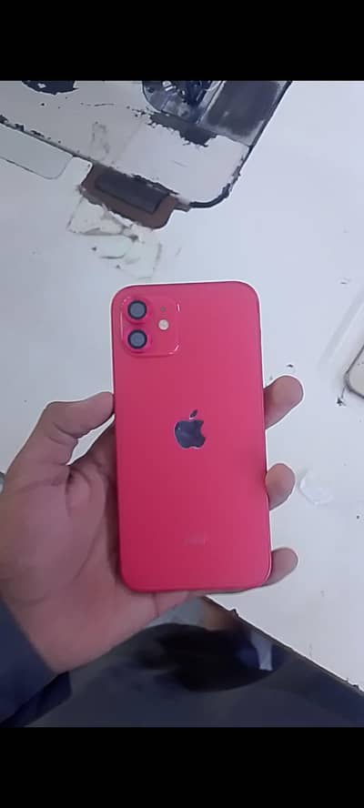 Apple iPhone 12