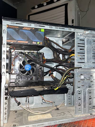 i7 7700K - RX 590GME gaming PC