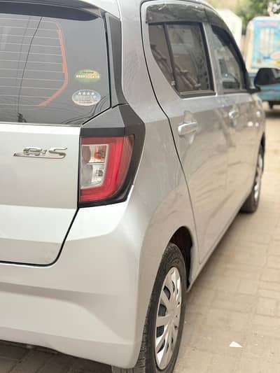 Daihatsu Mira 2023