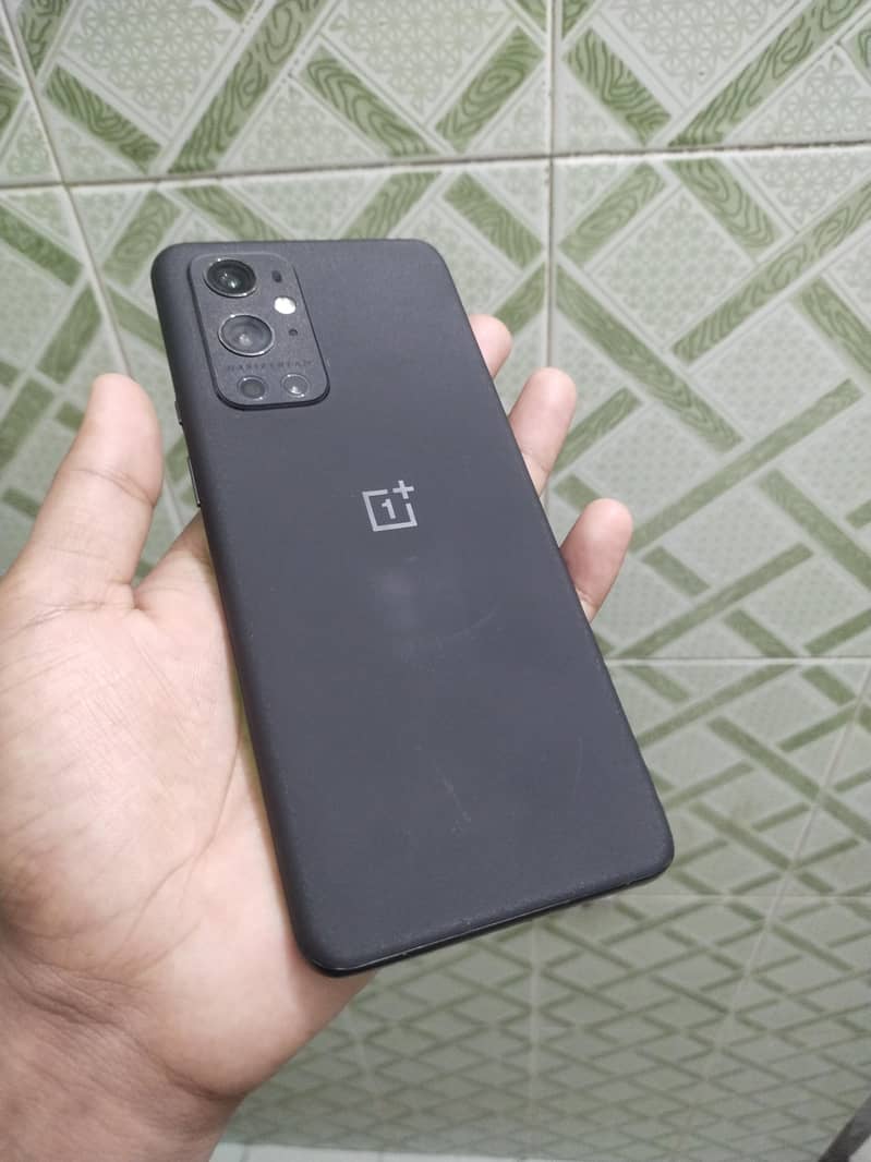 One Plus 9 Pro 0