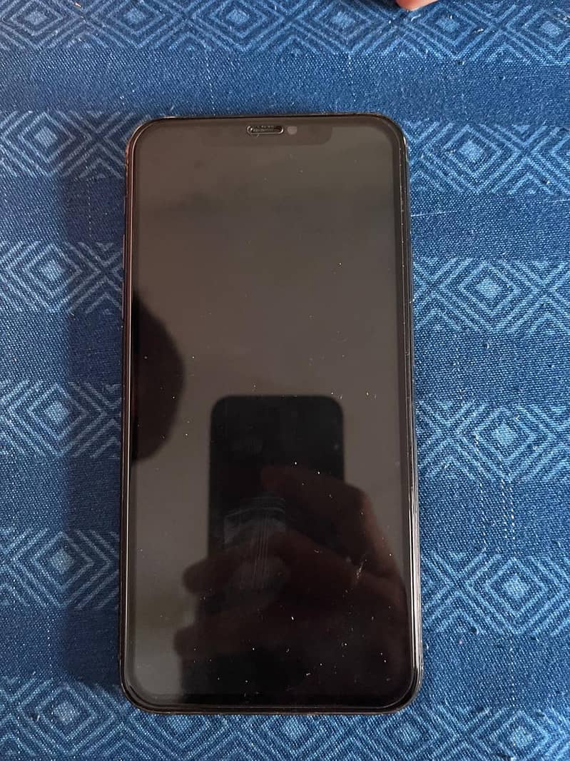 Apple iPhone 11 Pro Max 6