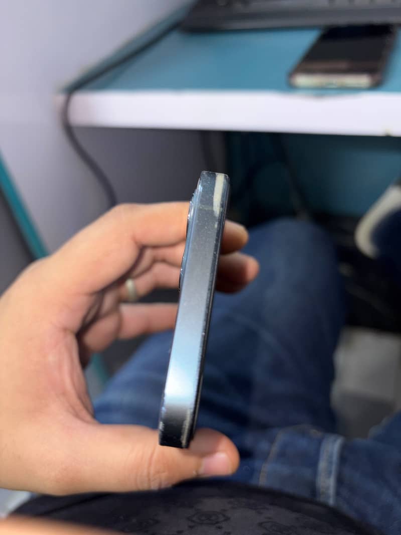iPhone 12 Pro 8