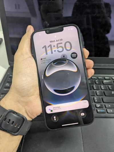 iPhone 16e JV