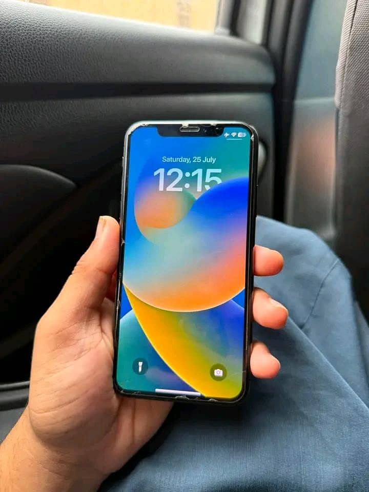 Apple iPhone X 5