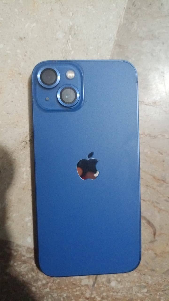 Apple iPhone 13 0