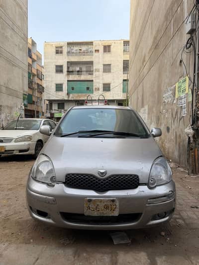 Toyota Vitz 2003