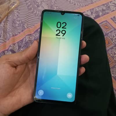 Samsung Mobile A06