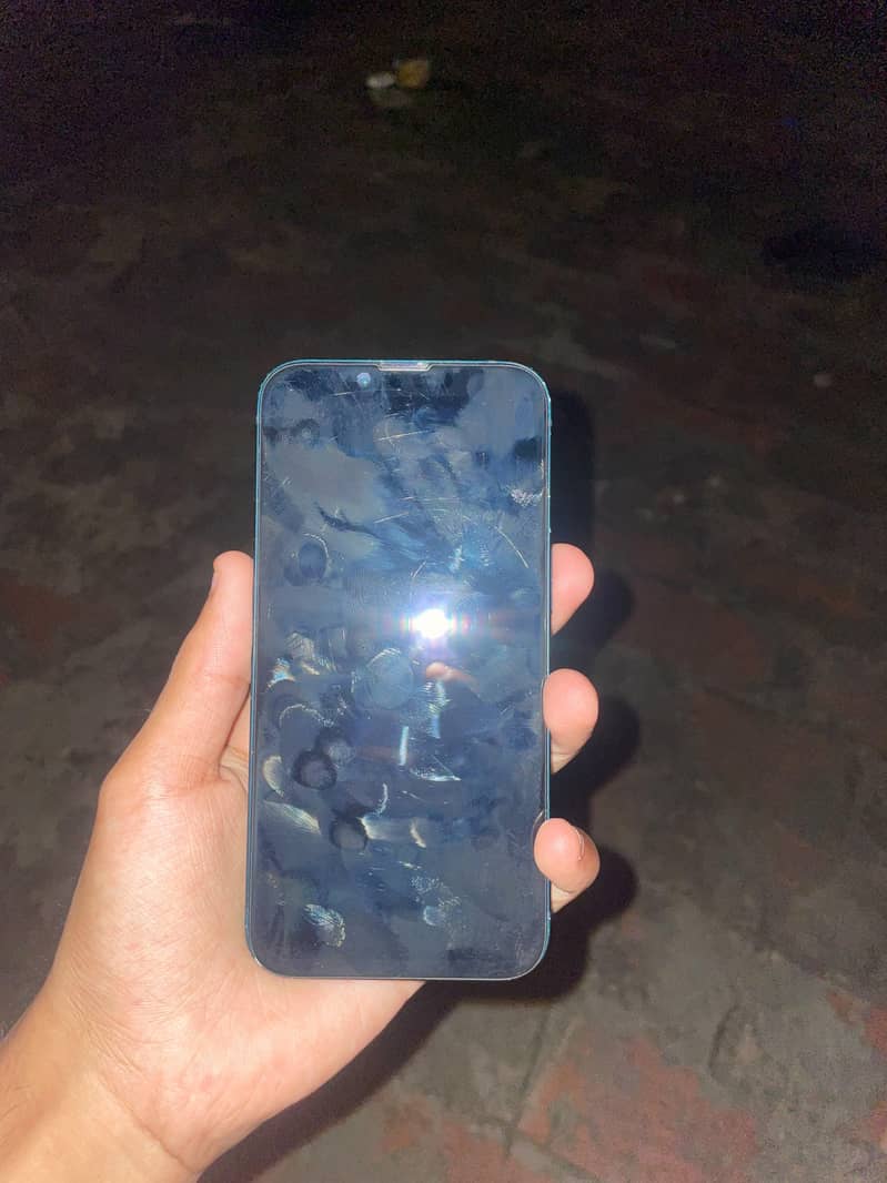 Apple iPhone 14 5