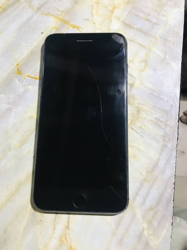 Apple iPhone 7 Plus 2
