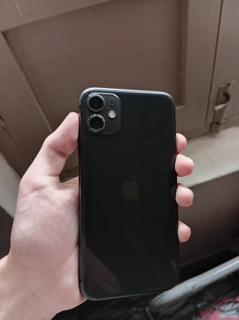 Apple iPhone 11 0