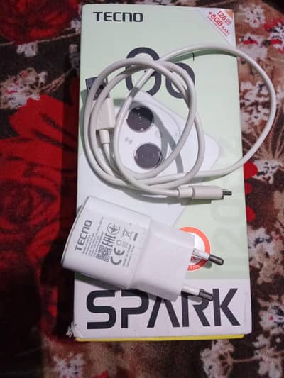 Tecno Spark Go 1 (4+4/128GB)
