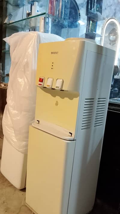 Orient Water Dispenser Hot & Cold with Mini Refrigerator