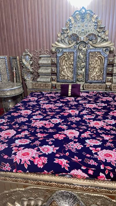 bed dressing side table 1sal use hai ghr change kia waja se